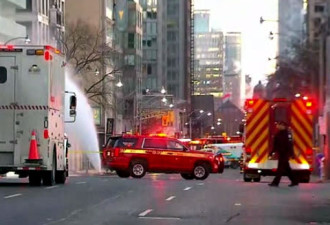 多伦多市中心汽车撞断天然气管 导致泄漏严重