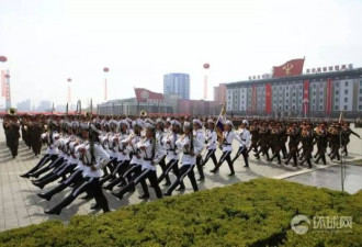 朝鲜阅兵:在人海中听“世世代代拥护金正恩”