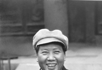 毛泽东诞辰125周年 军媒回顾与士兵的经典画面