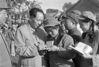 毛泽东诞辰125周年 军媒回顾与士兵的经典画面