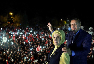 埃尔多安成超级总统？土耳其埋葬入欧梦
