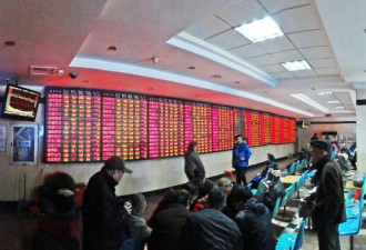 中国银监会10天发7文 5类人的钱袋子要受影响