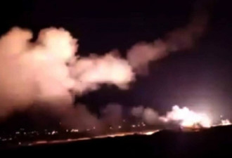 以色列圣诞夜空袭叙利亚，现场火光冲天