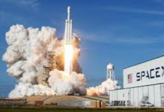 马斯克旗下SpaceX跻身太空军事设备产业