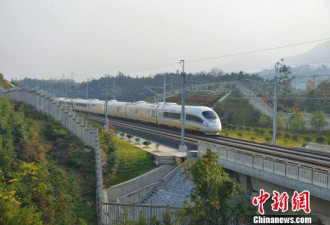 杭州至黄山   被称为中国的“最美高铁”开通！