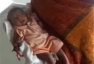 印度女婴长了3只手臂 被视为神灵转世受膜拜