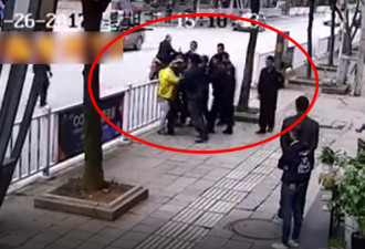 外卖小哥被9名城管群殴 城管局就粗暴执法道歉