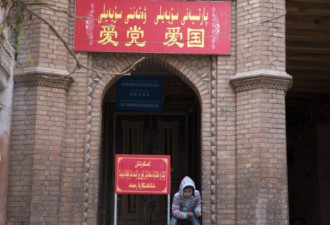 中国打击维吾尔知识分子以消灭维族文化认同