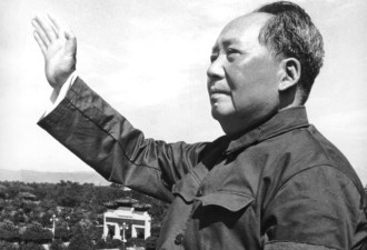 毛泽东晚年悲剧：向旧秩序投降