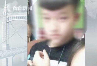 男孩扮女装离家，原来是为见18岁同病网友