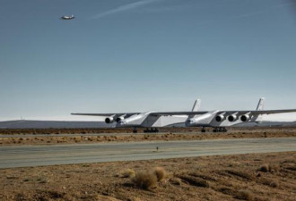 世界最大飞机美测试达到起飞速度 或将迎来首飞