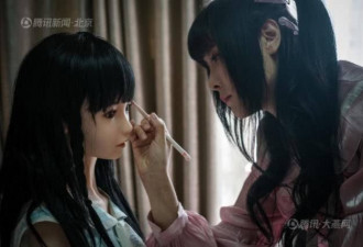 北京90后美女养硅胶娃娃当女儿，一起睡觉 组图