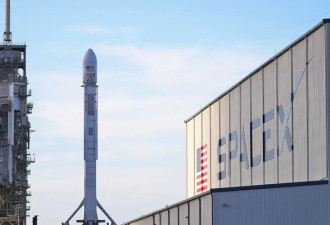 SpaceX欲2019年发射互联网卫星 拟发4000余颗