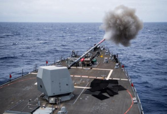美国海军悄悄试射新型高速制导炮弹 用于反导