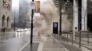 多伦多市中心地下爆炸浓烟滚滚 King地铁站封闭