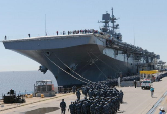 美国海军第二艘美国级两栖舰下水 计划将建11艘