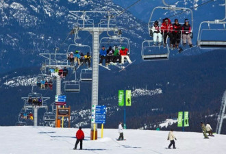 4名加拿大滑雪者惨死雪山：有人坠下缆车
