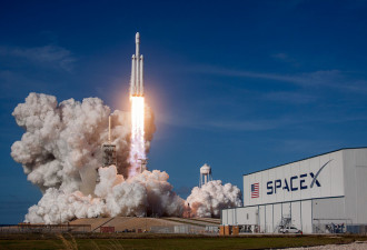 SpaceX宣布在得州组装测试星际飞船 加州失落