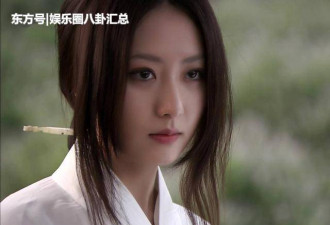 京城四美之一，24岁被成龙捧红，27岁嫁小演员