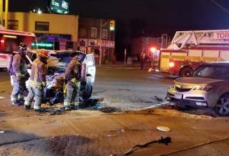 多伦多西区三车相撞 一车起火司机受伤