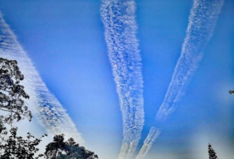 广州天空上热搜啦！刷屏朋友圈天空云朵似彩带