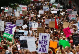 悉尼爆发千人游行 示威民众呼吁保护女性安全