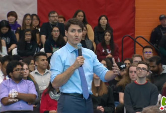 杜鲁多回应：加拿大是移民和法治的国家