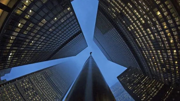 hi-bank-towers852-rtr3d3ot