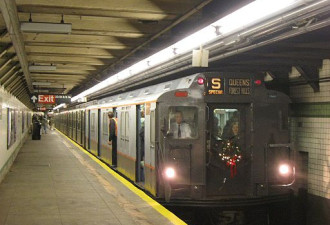 女子推婴儿车坠亡 纽约地铁系统遭批全美最差