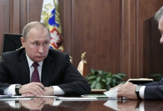 俄罗斯普京要求防长和外长不要与美国谈裁军