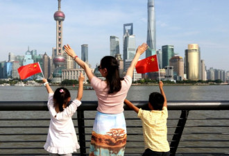 中美贸易摩擦下 上海进出口额逆势增长