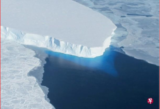 融冰加速 南极冰川惊现巨型洞穴