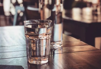 三孩妈妈喝水猝死：关于喝水的10个真相