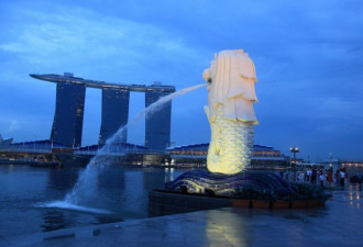 中国“抛弃”新加坡？ 激起两国热议