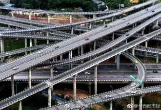 重庆已成“8D”城市 这座新桥把GPS都看哭了