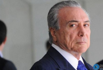 巴西总统重申自己无罪：太天真 落入对方圈套