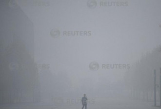 雾霾南下了 江苏、浙江大年夜受特强浓雾笼罩