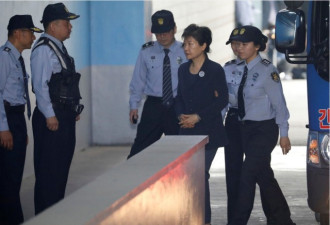 不人道 朝鲜官媒粗言报道朴槿惠受审