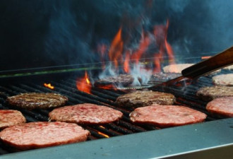 夏季 BBQ，消防人员提供安全小提示