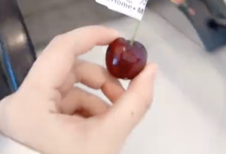 网友打麻将赌资竟是车厘子 小心触犯了法律