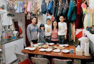 纽约华裔的八口之家，拥挤在30平米的蜗居13年