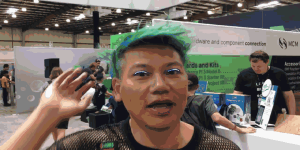 辣眼睛!LED睫毛让男人变伪娘 女人变妖精