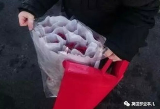 8岁男孩攒钱情人节给全班女生买花 有女票不停