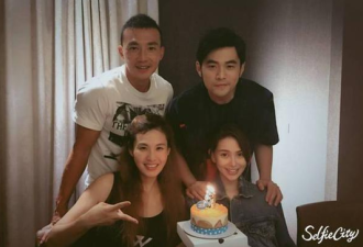 周杰伦夫妇会友!昆凌怀孕6个月背靠着老公