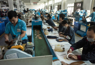 美国呼吁中国释放调查伊万卡鞋厂的活动人士