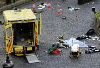 伦敦警方与恐袭嫌犯对射50发子弹 一民众被击中