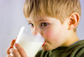 加拿大最新研究：不喝牛奶的孩子个子偏矮