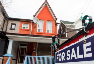 加拿大房价5年内跌40% 专家却劝年轻人别买房