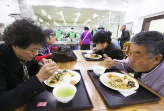 越清淡越养生？专家称饮食过素或加速老化