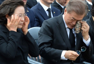 韩国新任总统文在寅:一个爱哭的领导人